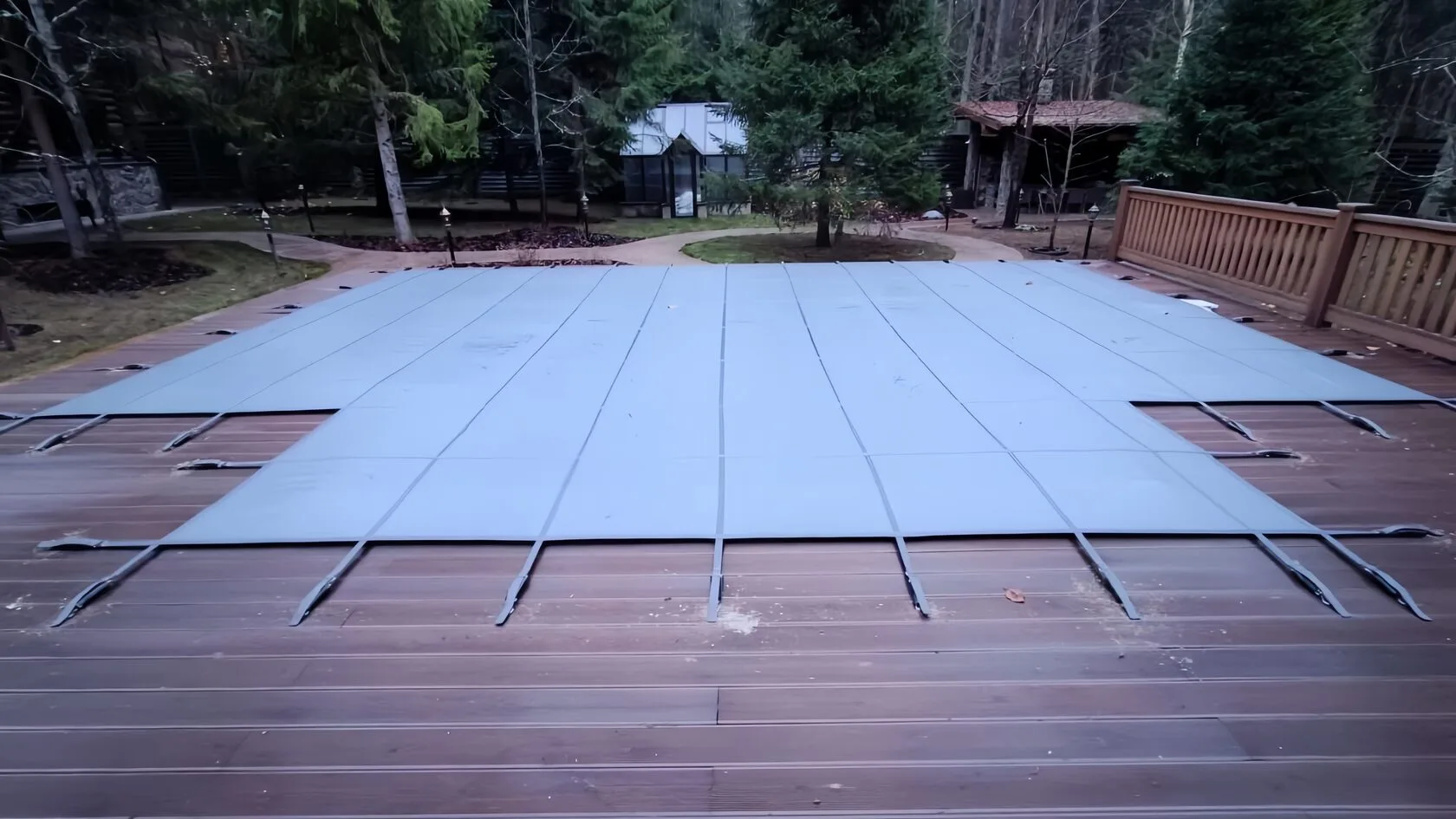 Покрывало для бассейна Laguna Cover Mesh в Минусинске