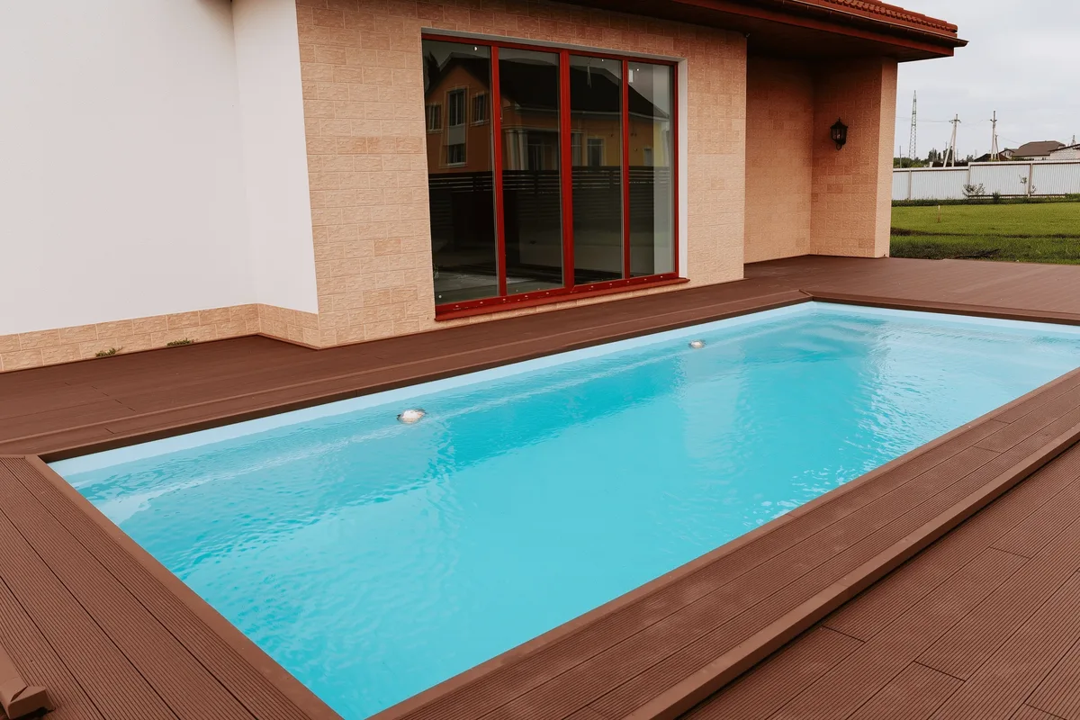 Композитный бассейн Laguna 8 — вид сверху в Минусинске